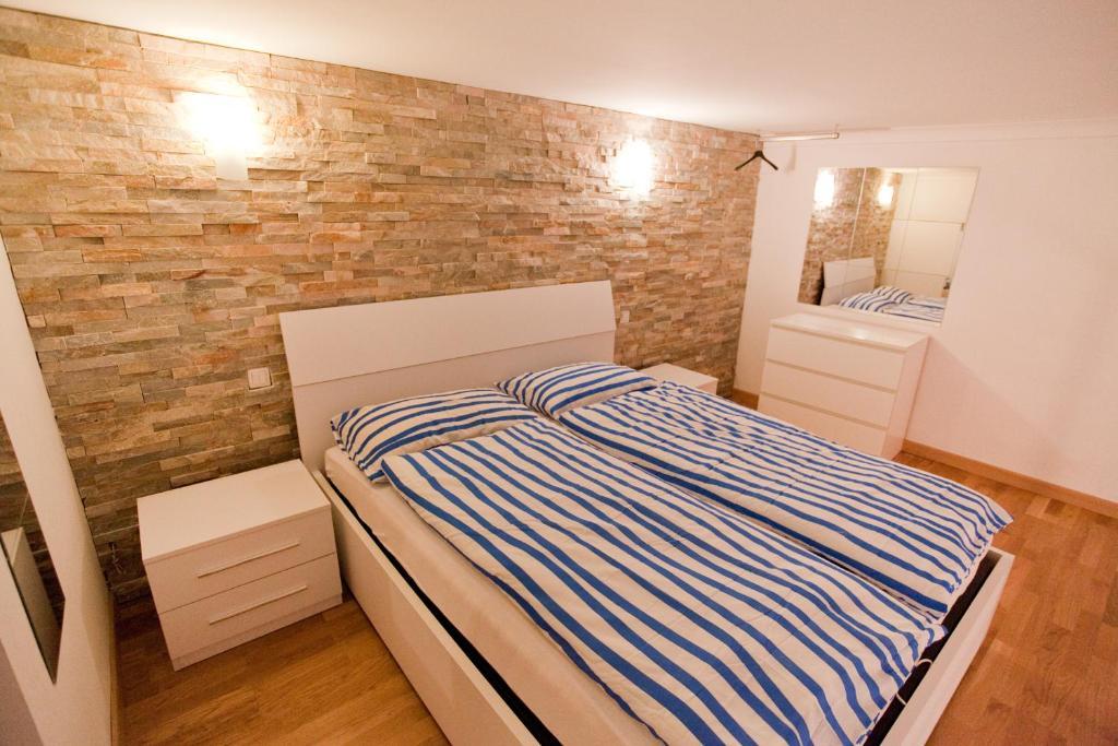 10 House Budget Appartement